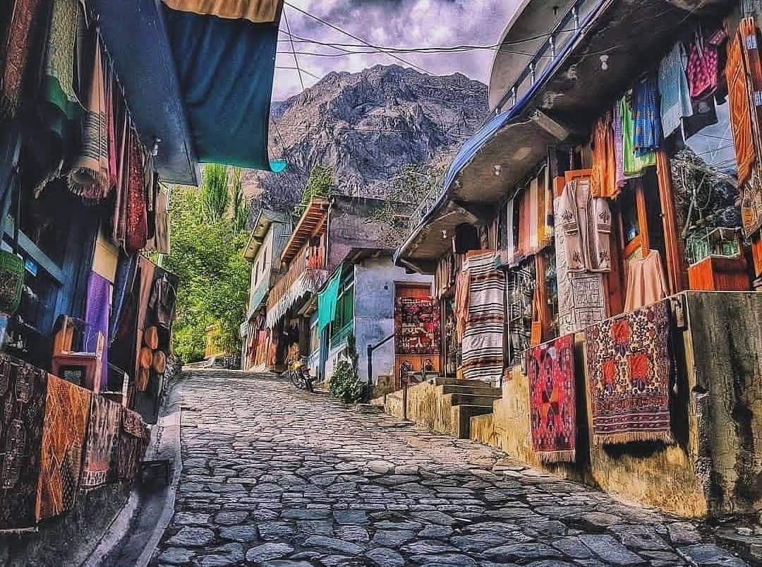 Discover the Vibrant Charm of Karimabad Bazaar in Pakistan
