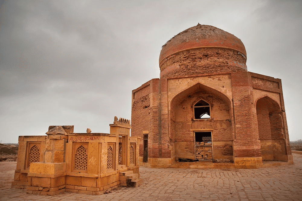 Discover the Enigmatic Thatta: The Ancient City of Pakistan